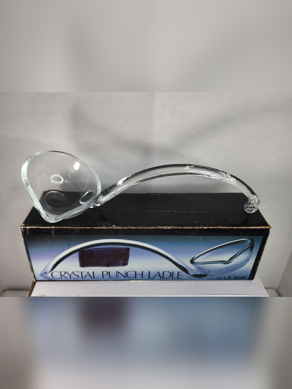 Elegant L.E. Smith #955 Crystal Punch Bowl Ladle w/ Original Box